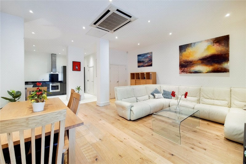 Russell Square, London, WC1B