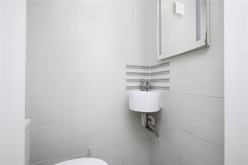 Saxon Drive, London, W3