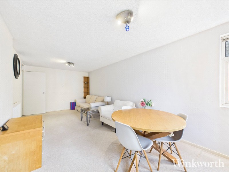 Hanger View Way, London, UK, W3