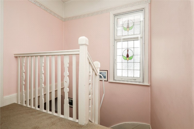 Gunnersbury Gardens, London, W3