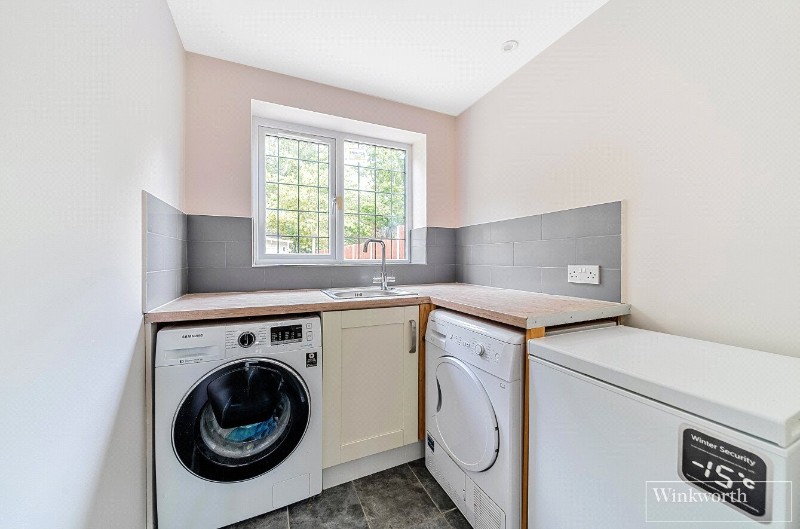 Bagshot Green, Bagshot, GU19