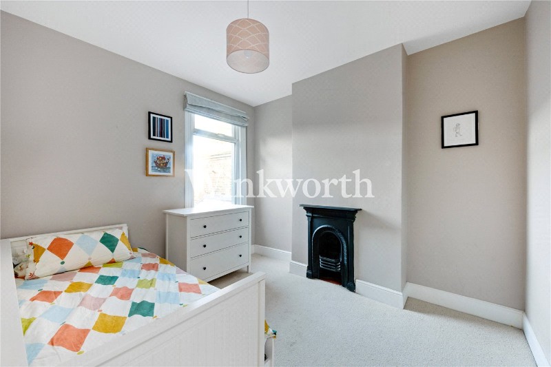 La Rose Lane, London, N15