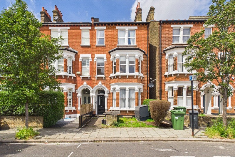 Rollscourt Avenue, London, SE24