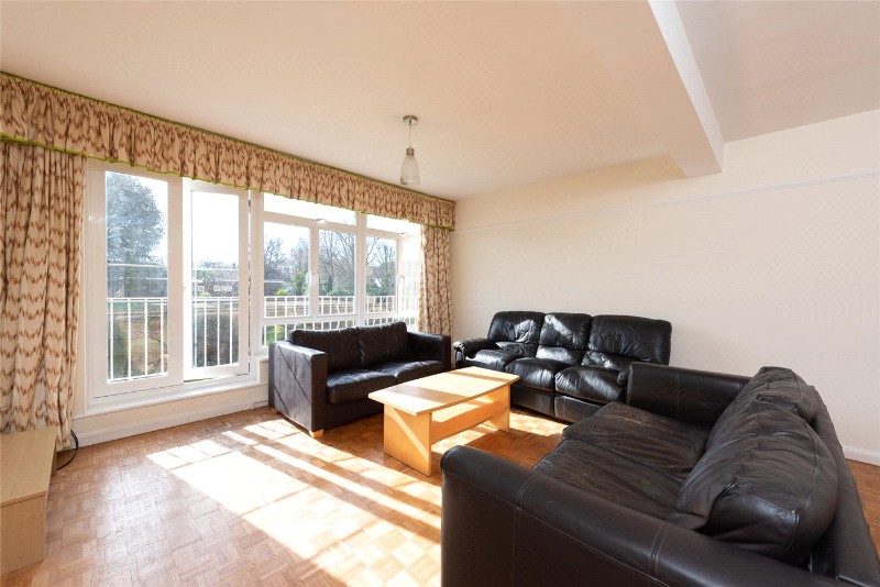 Carlton Drive, London, SW15