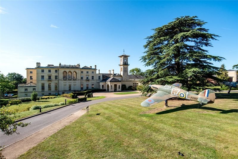 Duchess Crescent, Bentley Priory, Stanmore, Middx, HA7