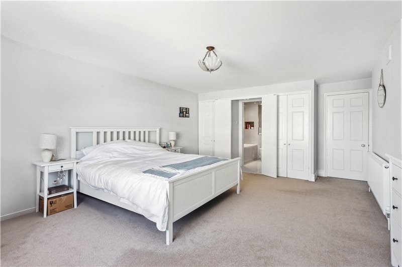 Kennington Road, London, SE11