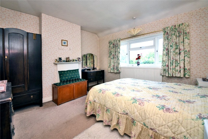 Roundwood Way, Banstead, Surrey, SM7