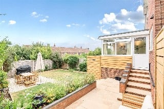 Kingsley Close, Shaw, Newbury, Berkshire, RG14