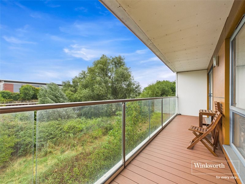 Drake Way, Reading, Berkshire, RG2