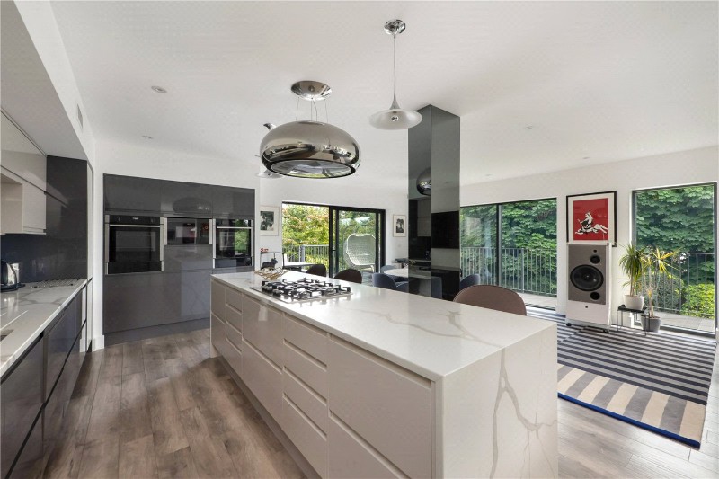 Cliff Road, Hythe, Kent, CT21