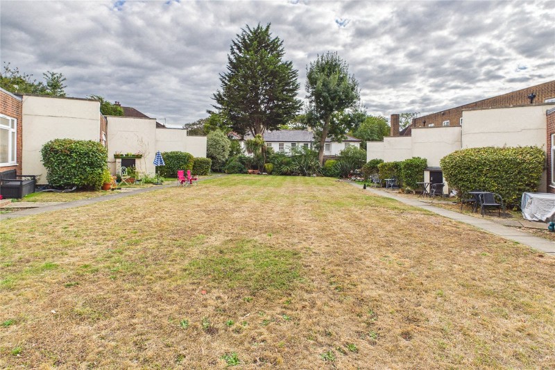 Leigham Court Road, London, SW16