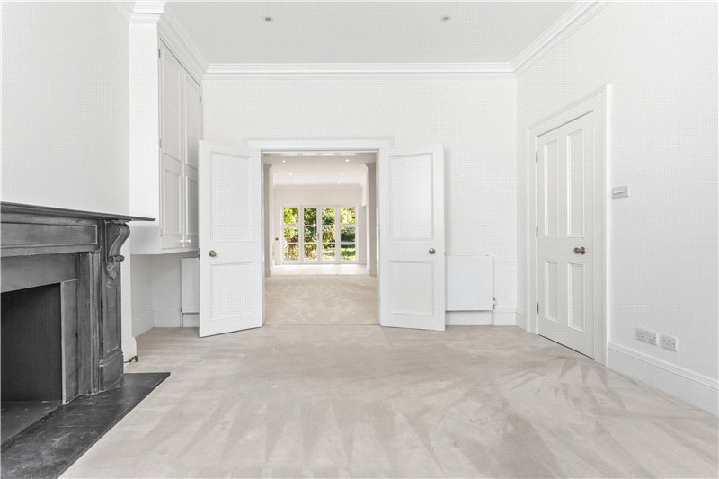 Earls Terrace, London, W8