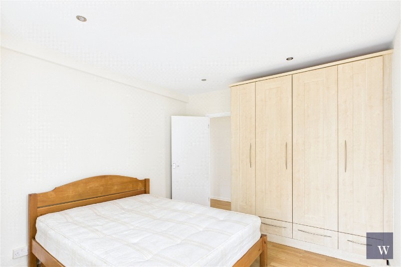 Brixton Hill, London, SW2