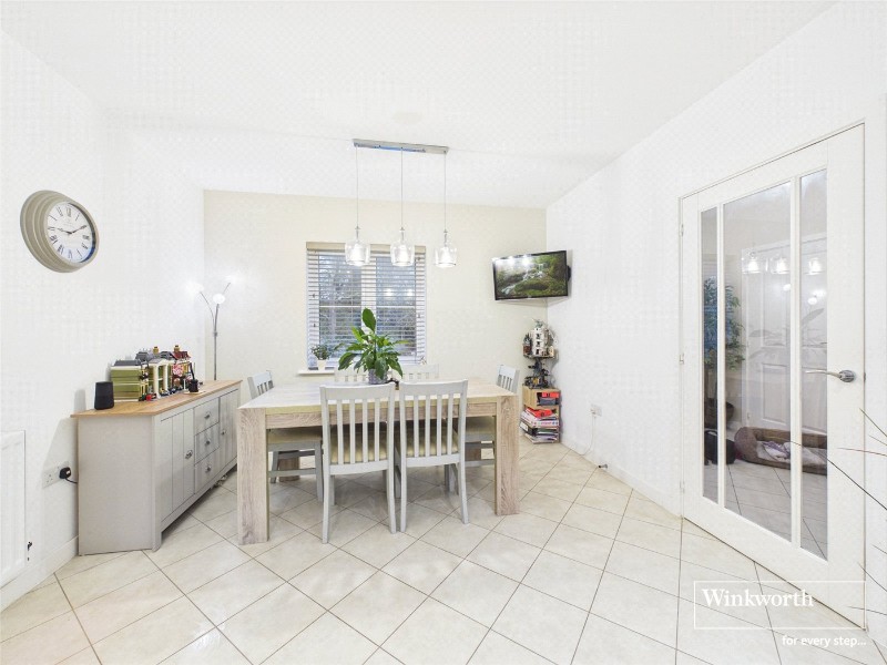 Honor Avenue, Burghfield Common, Reading, Berkshire, RG7