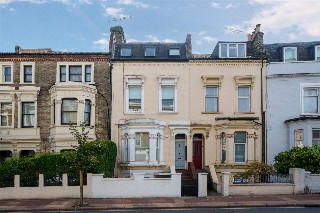 Lower Richmond Road, London, SW15