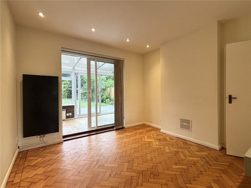 Southgate Close, Devizes, SN10