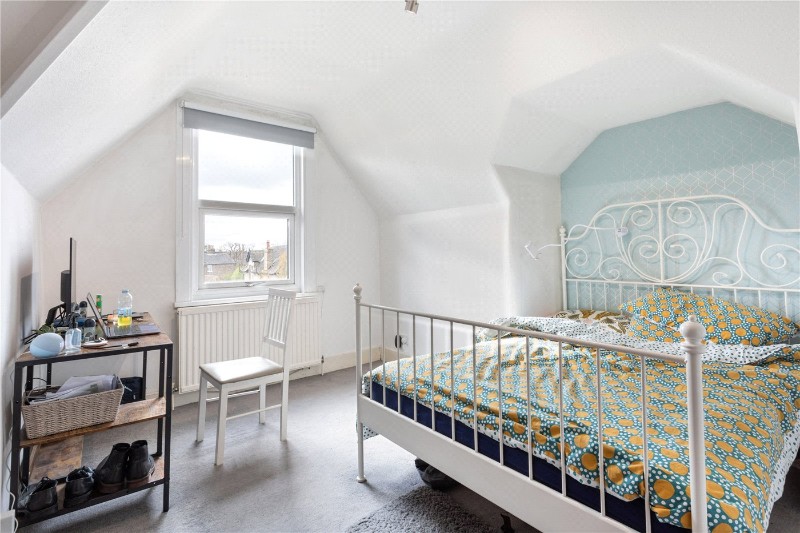 Kempshott Road, London, SW16