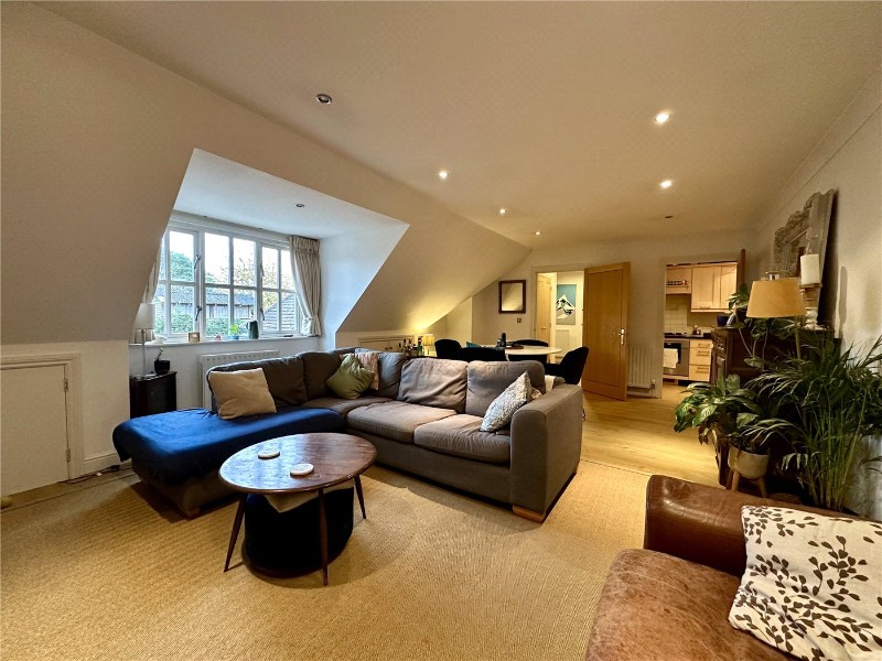 School Lane, Lower Bourne, Farnham, Surrey, GU10