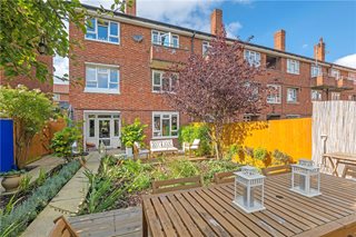 Lytcott Grove, East Dulwich, London, SE22