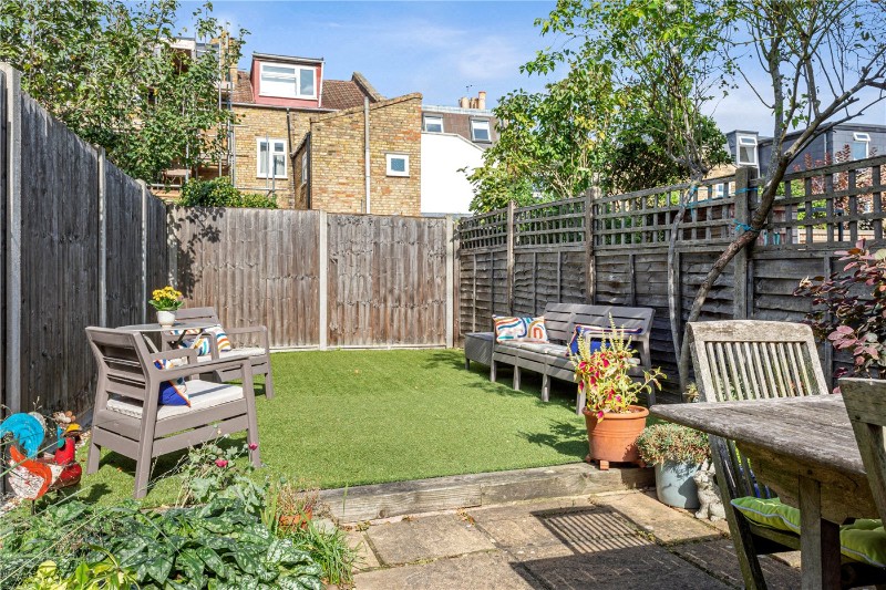 Standen Road, London, SW18