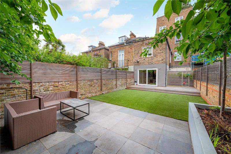 Highlever Road, London, W10