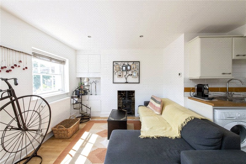 Brixton Hill, London, SW2