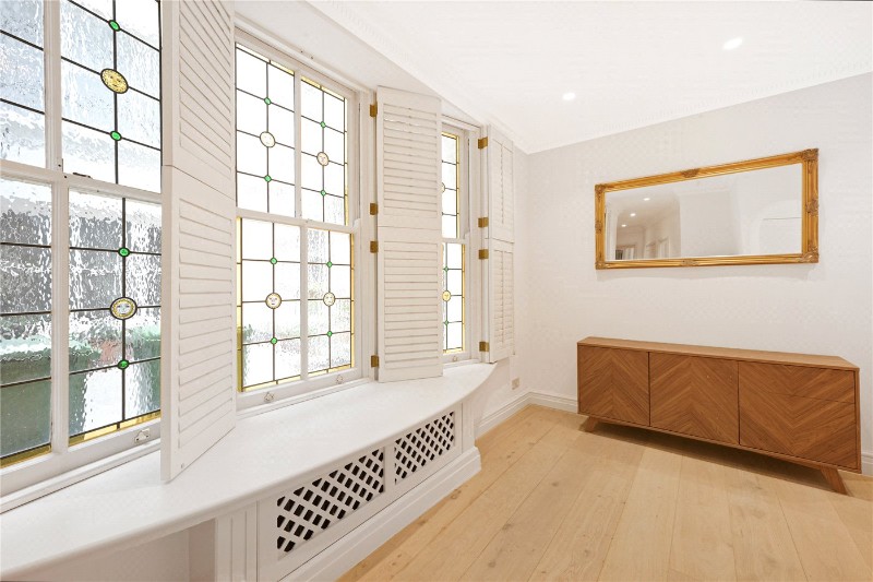 Lincoln House, Basil Street, London, SW3