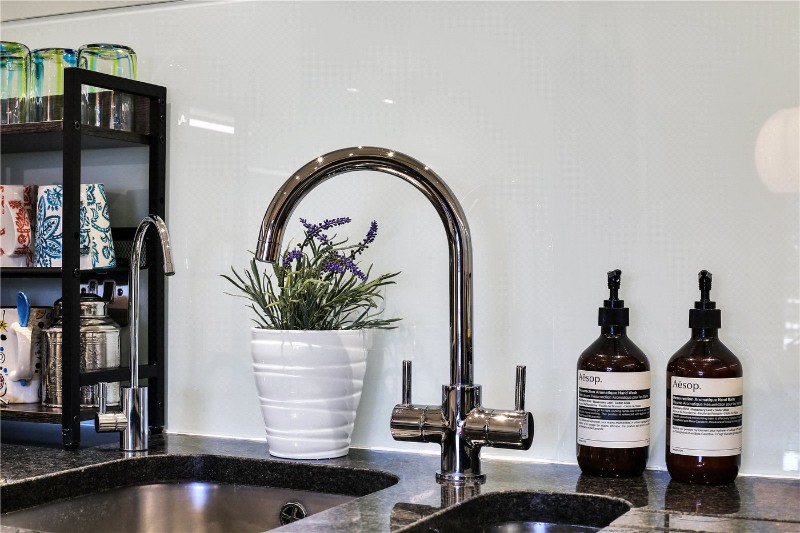 Greenfell Mansions, Glaisher Street, London, SE8