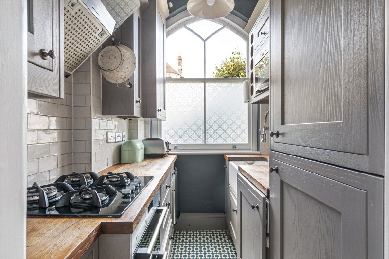 Thurlow Park Road, London, SE21