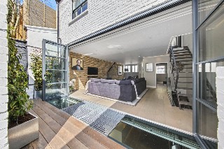 Pembridge Mews, London, W11