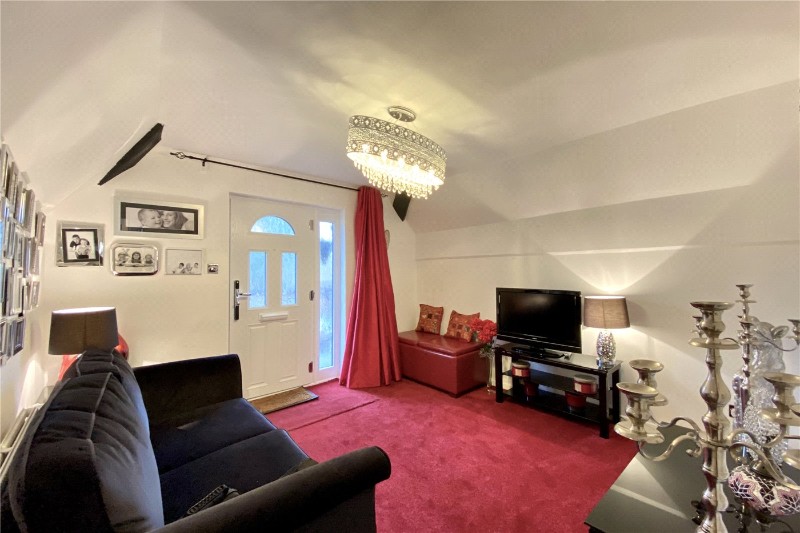 Wycombe End, Beaconsfield, HP9