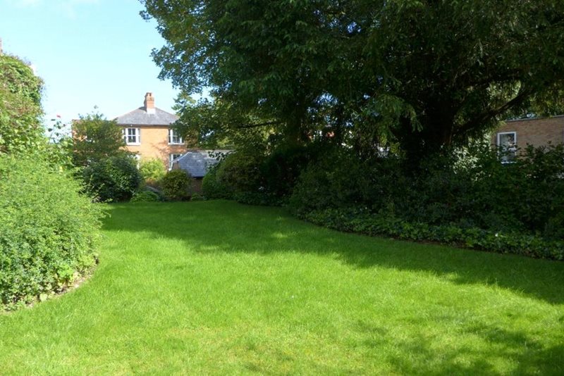 Lansdowne Avenue, Winchester, Hampshire, SO23