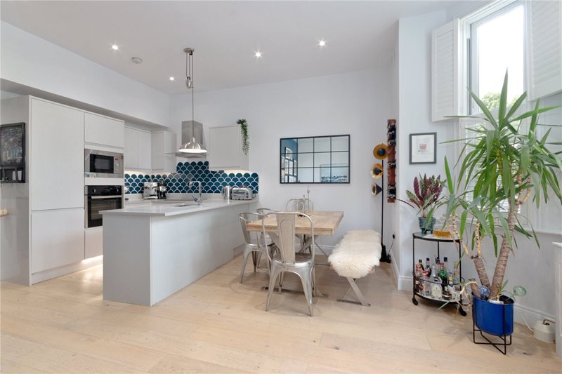 Knights Hill, West Norwood, London, SE27