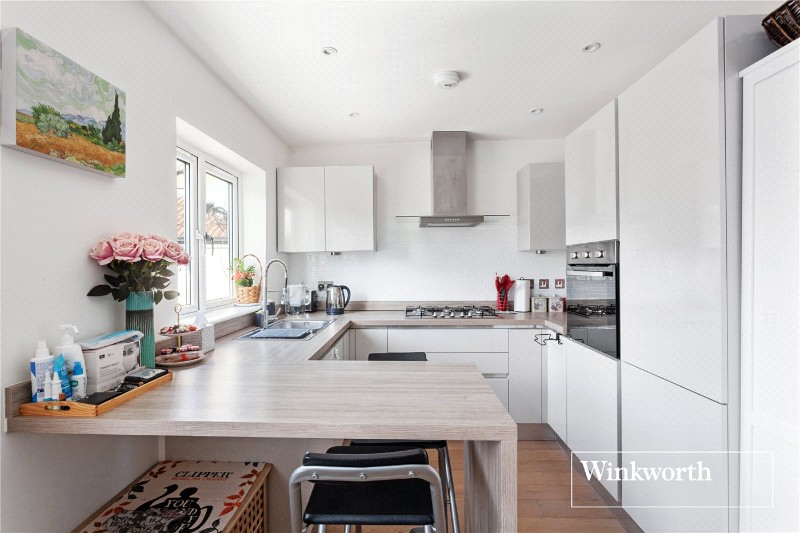 Cornwall Avenue, Finchley, London, N3