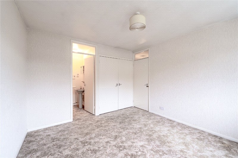 Parkway, Weybridge, Surrey, KT13