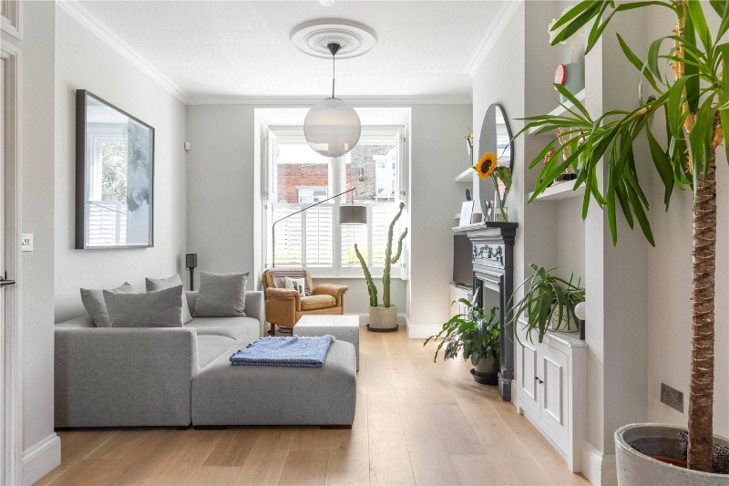 Plimsoll Road, London, N4