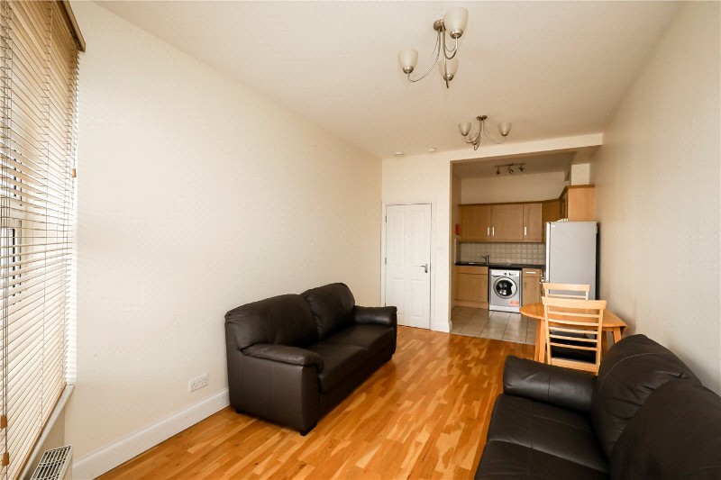 Grosvenor Parade, Uxbridge Road, Ealing, London, W5