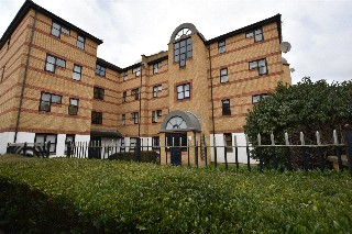 Transom Close, London, SE16