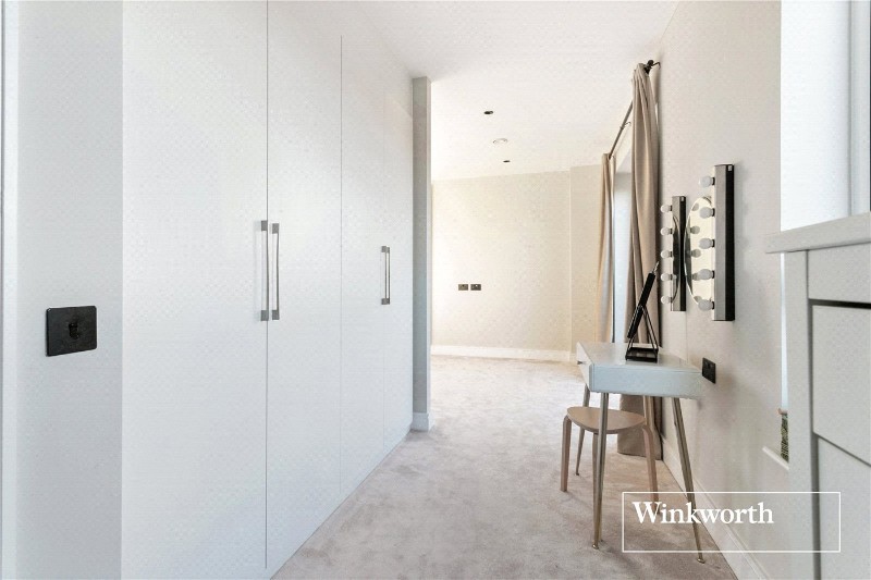 Ballards Lane, Finchley, London, N3