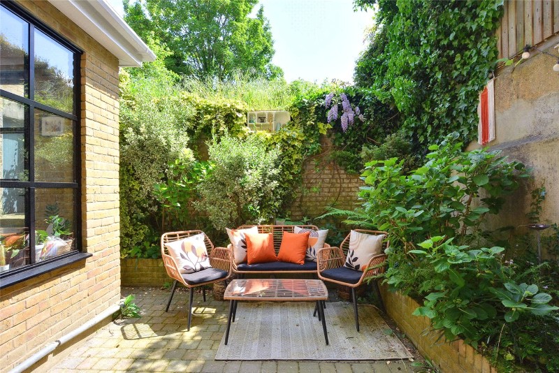 Lewisham Hill, Lewisham, London, SE13