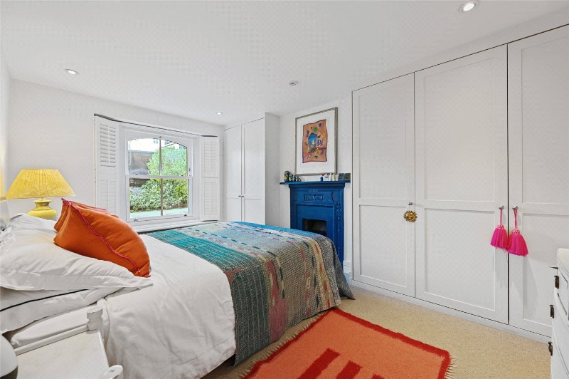 Grove Mansions, Hammersmith Grove, London, W6