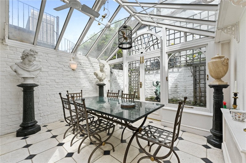 Callcott Street, Kensington, London, W8