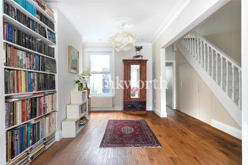 Woodside Gardens, London, N17