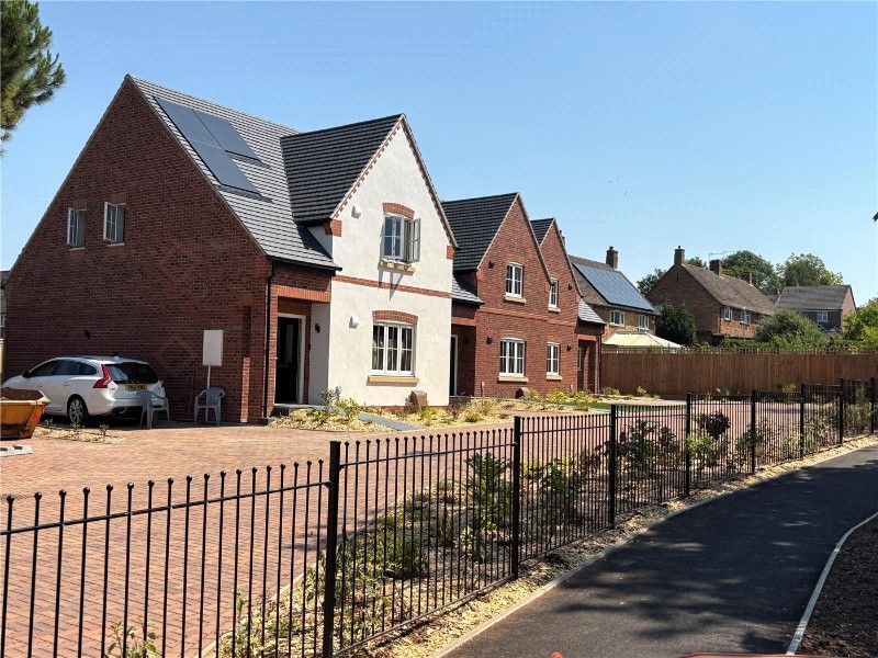 Lady Hodgson Mews, Stratford-upon-Avon, Warwickshire, CV37