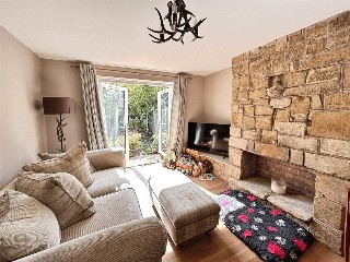 Stratford Road, Honeybourne, Evesham, Worcestershire, WR11
