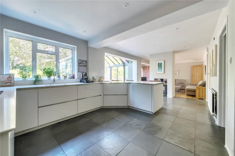 Tilford Road, Farnham, Surrey, GU9