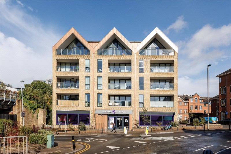 Putney Bridge Road, London, SW18