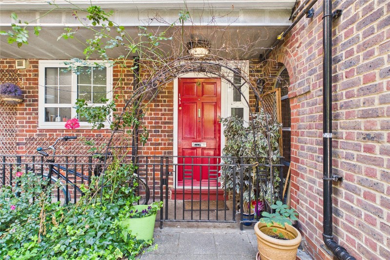 Tilson Gardens, London, SW2