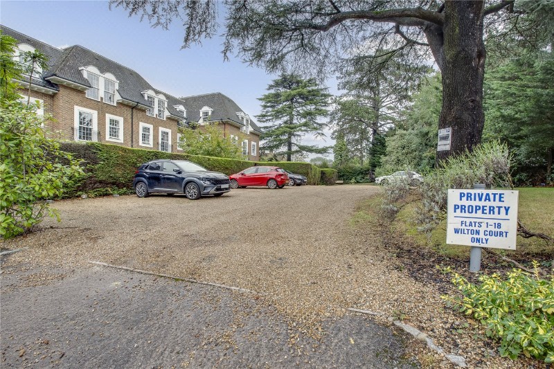Crossways, Beaconsfield, HP9
