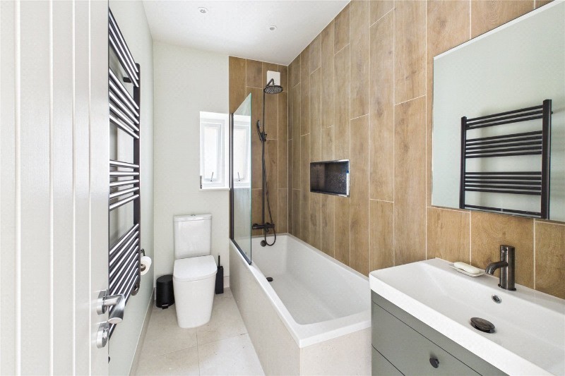 Chaucer Road, London, SE24